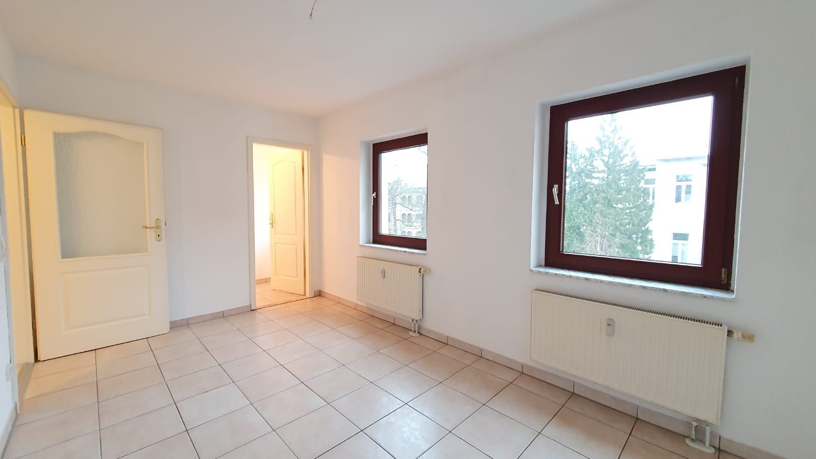 ruhige 3 Raumwohnung im Hinterhaus ! F.T. Immobilien