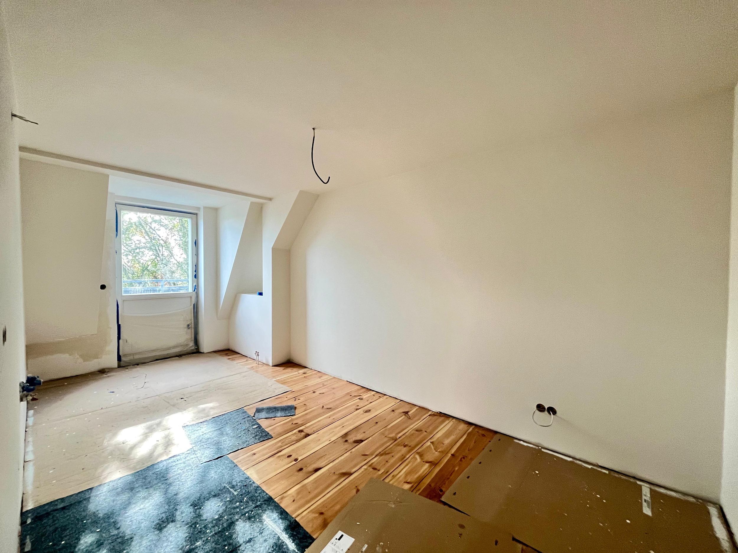 Erstbezug ! geräumige 3- RWE mit Balkon / Maisonette im Dachgeschoss mit Fahrstuhl ! 02826 Görlitz, Maisonettewohnung