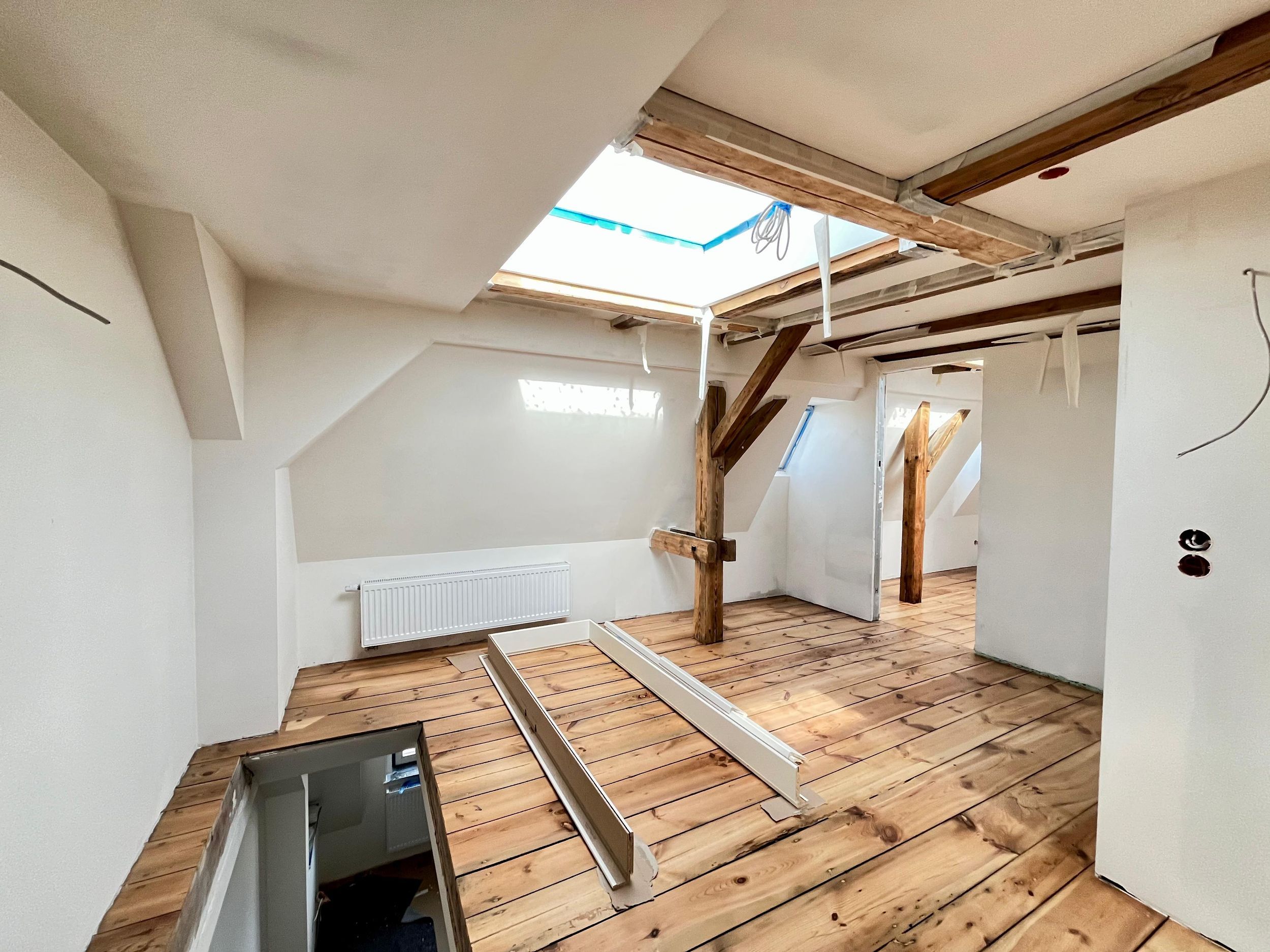 Erstbezug ! geräumige 3- RWE mit Balkon / Maisonette im Dachgeschoss mit Fahrstuhl ! 02826 Görlitz, Maisonettewohnung