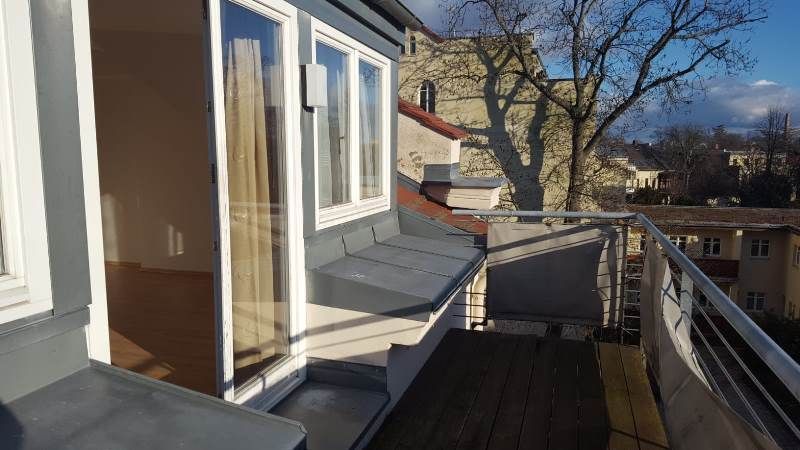 sonnige 2- RWE im Dachgeschoss mit Balkon und Einbauküche ! 02826 Görlitz, Dachgeschosswohnung