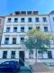 kleine 3- Raumwohnung mit Dusche im Erdgeschoss ! - Mehrfamilienhaus Vorderansicht