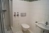 kleine 3- Raumwohnung mit Dusche ! - Kleine Wohnung: Bad mit Dusche
