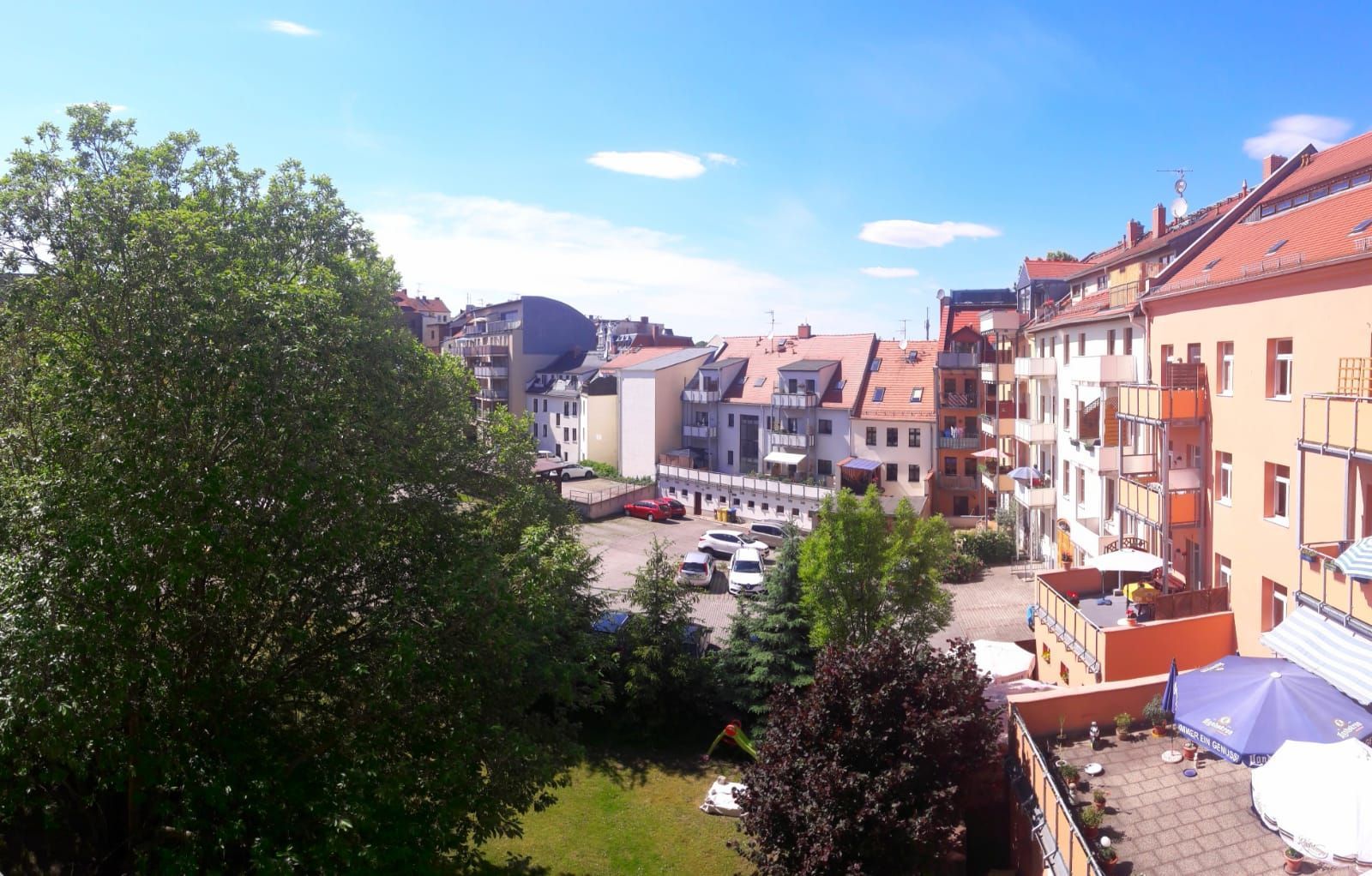 geräumige 3- Raumwohnung mit Balkon & Fahrstuhl am Görlitzer Theater ! - Photo 2