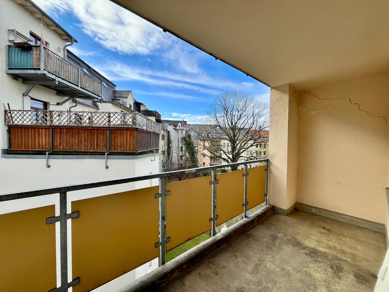 geräumige 4- Raumwohnung mit Balkon, Fahrstuhl und Gäste WC ! 02826 Görlitz, Dachgeschosswohnung