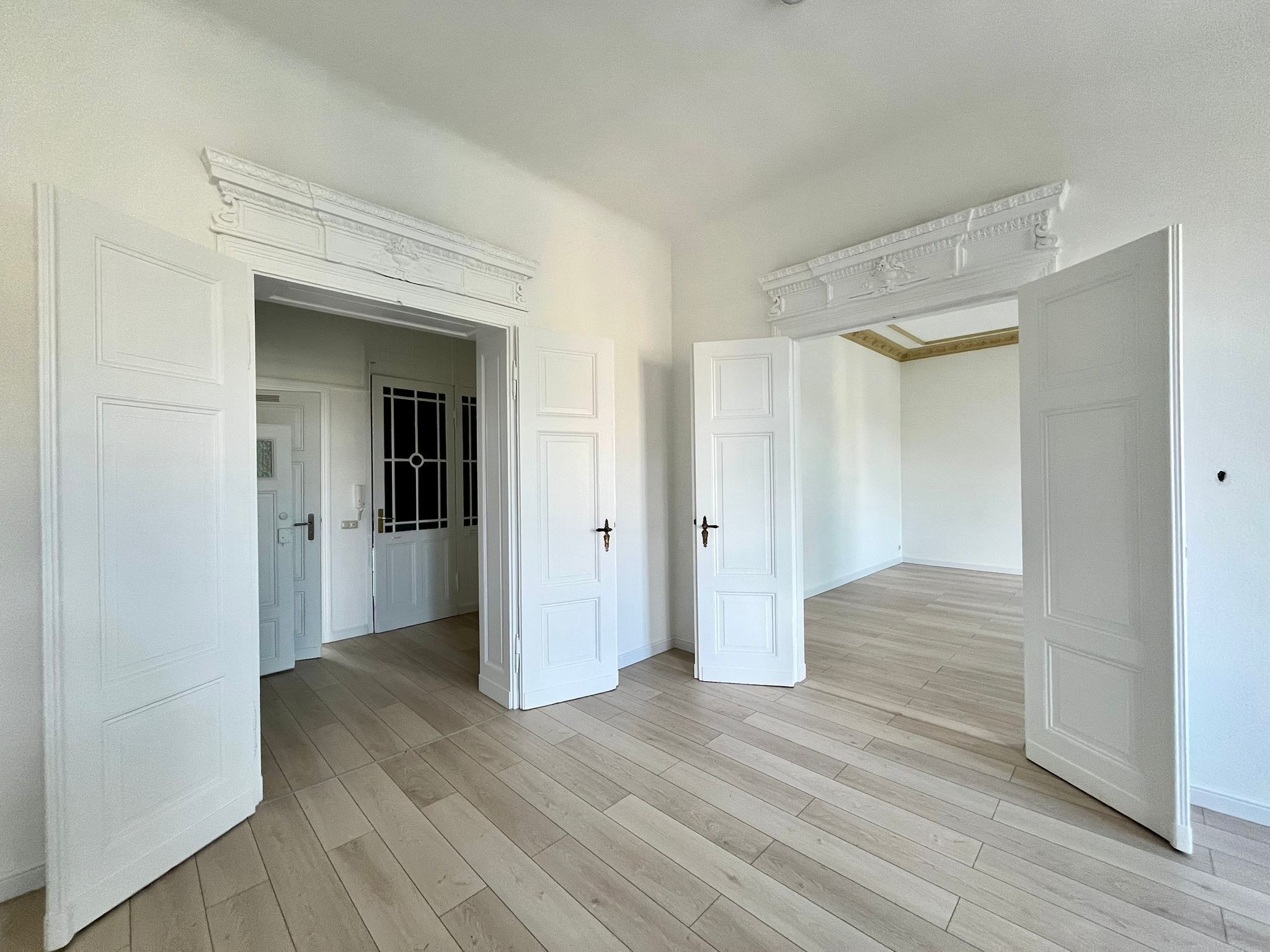 große, neu renovierte 2- Raumwohnung mit Garten im Görlitzer Zentrum ! 02826 Görlitz, Etagenwohnung