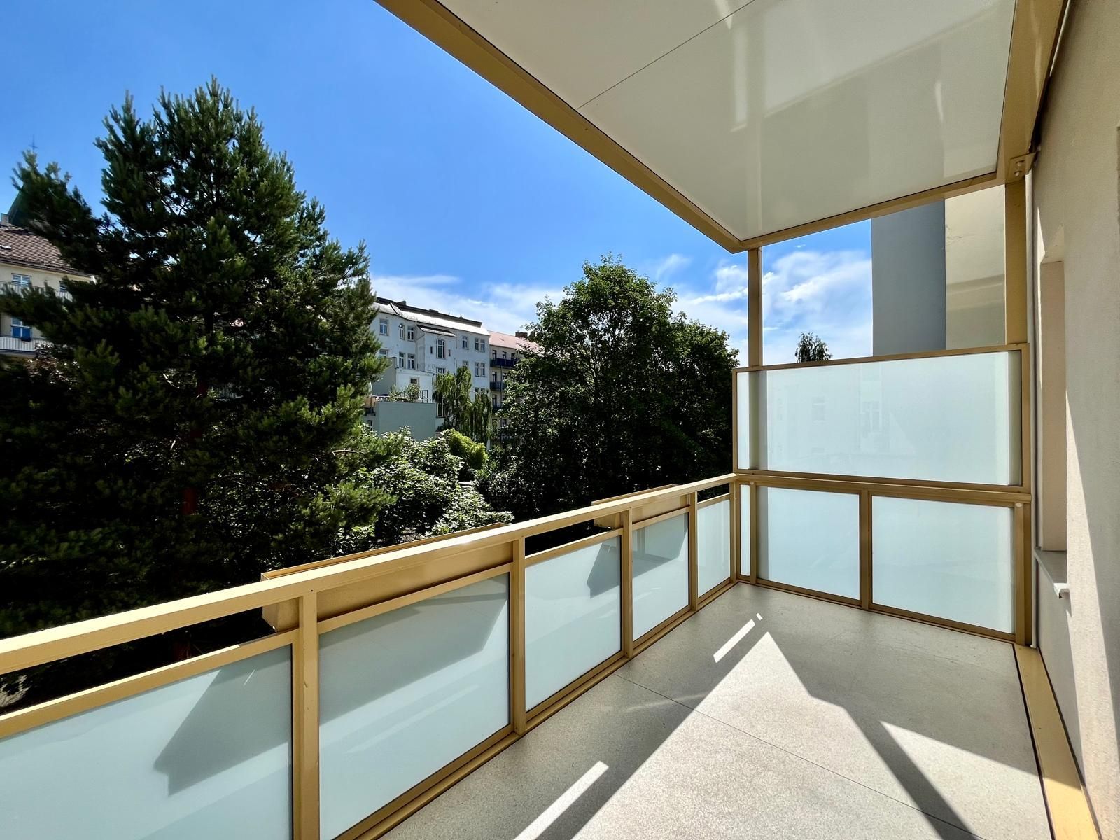 große 2- Raumwohnung mit Balkon in ruhiger Seitenstraße der Görlitzer Innenstadt! 02826 Görlitz, Etagenwohnung