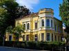 große, repräsentative Gewerberäume über zwei Etagen inmitten von Görlitz! - Gelbes Gebäude mit Balkon