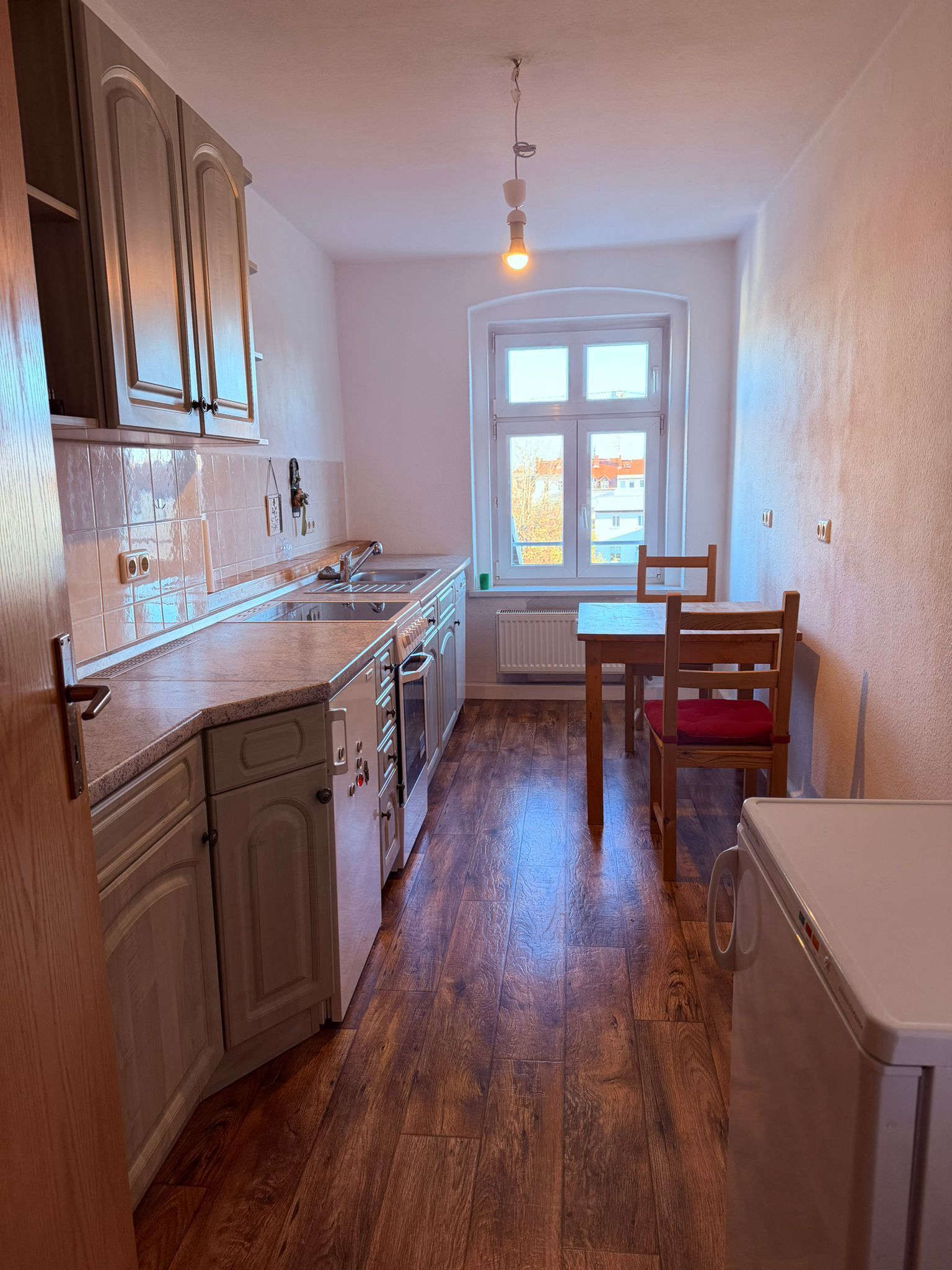 kleine 2- RWE mit Einbauküche im Dachgeschoss / Görlitzer Zentrum ! 02826 Görlitz, Dachgeschosswohnung