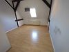 kleine 3- Raumwohnung mit Balkon im Dachgeschoss ! - Dachgeschoss-Wohnzimmer