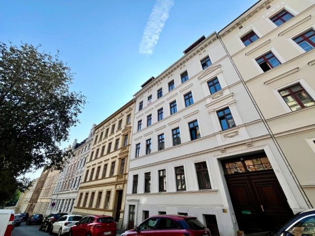 ruhige 3- Raumwohnung mit Balkon in der Nähe des Görlitzer Stadtparks ! - Photo 2