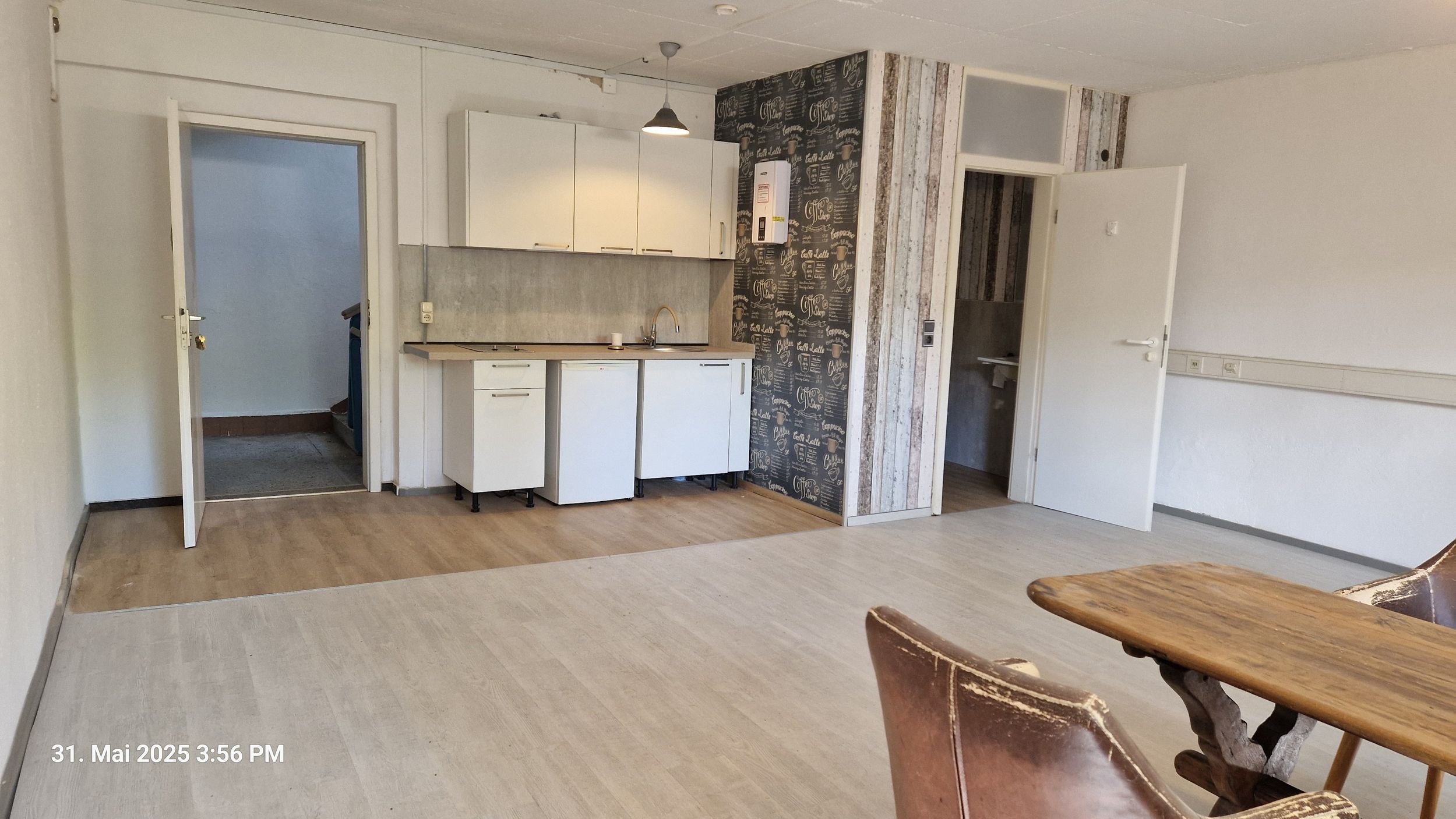 kleines Büro bzw. Lager mit Küche und WC ! 02828 Görlitz, Bürohaus