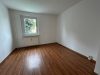 Erdgeschoss-2-Raum-Wohnung mit Balkon - Schlafzimmer