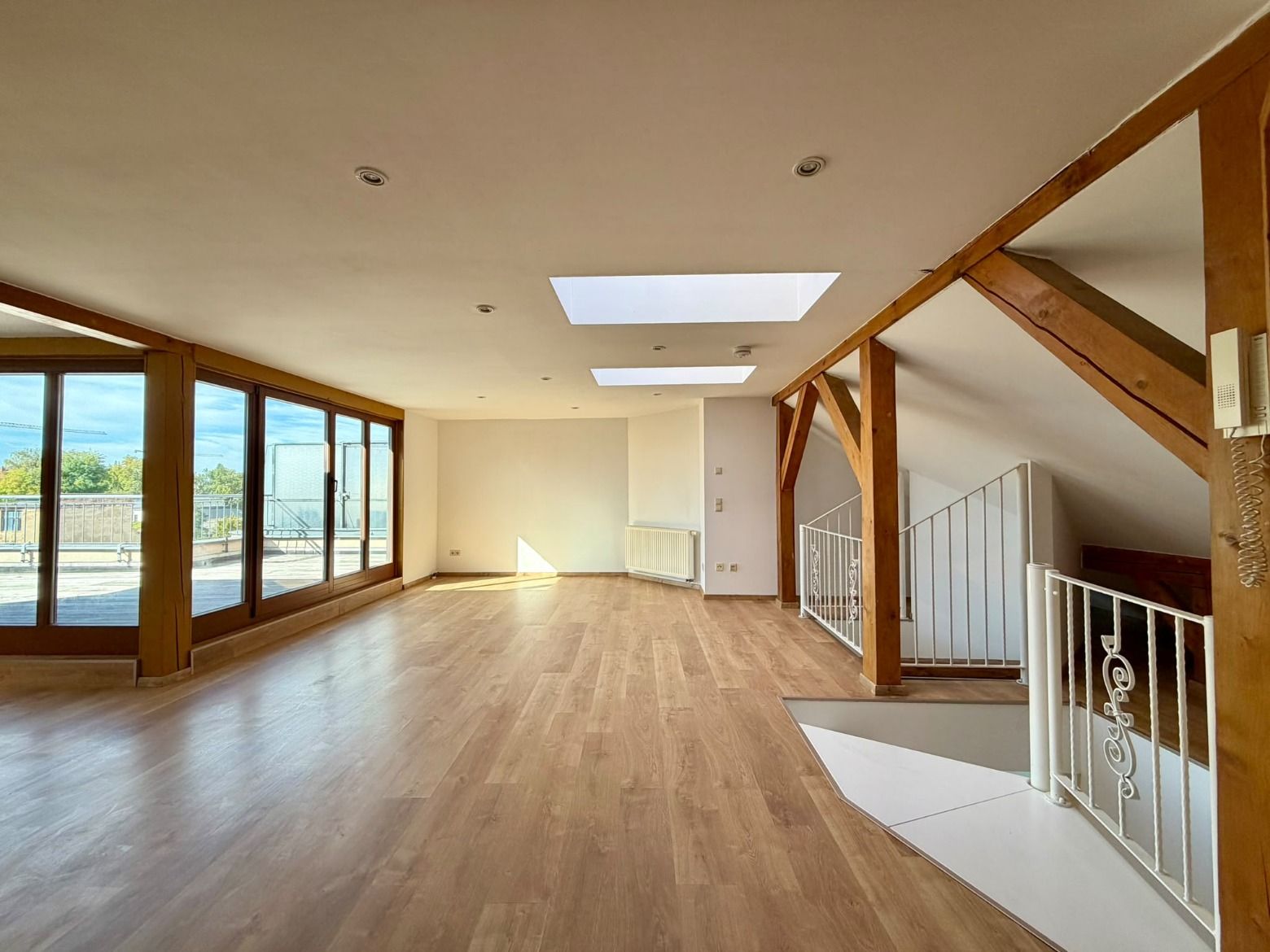 großzügige 3- RWE / Maisonette mit Dachterrasse und Kamin im Herzen von Görlitz ! Carport möglich ! 02826 Görlitz, Terrassenwohnung