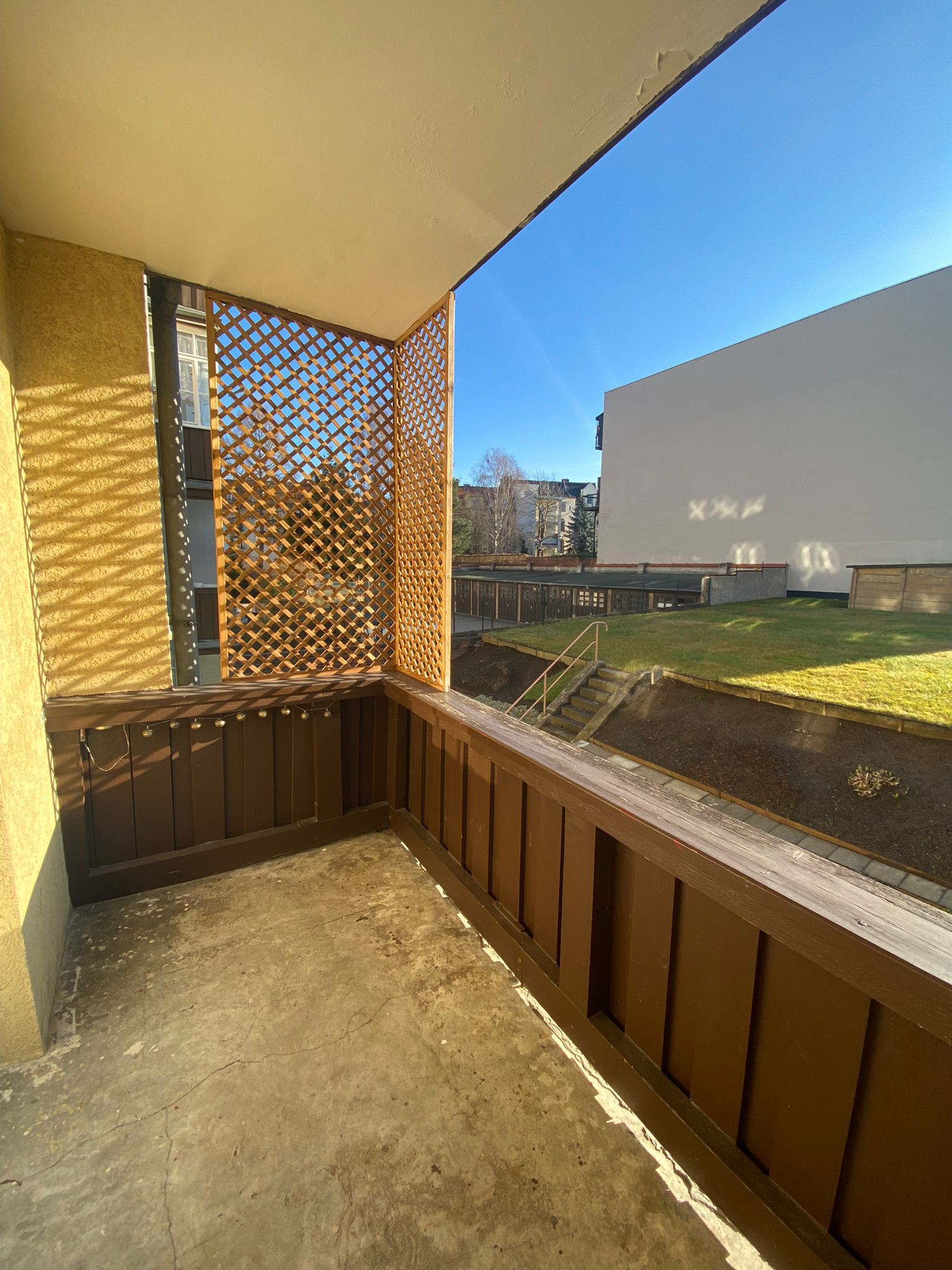gemütliche 3- Raumwohnung mit Balkon und Fenster im Bad in der Südstadt ! 02826 Görlitz, Etagenwohnung