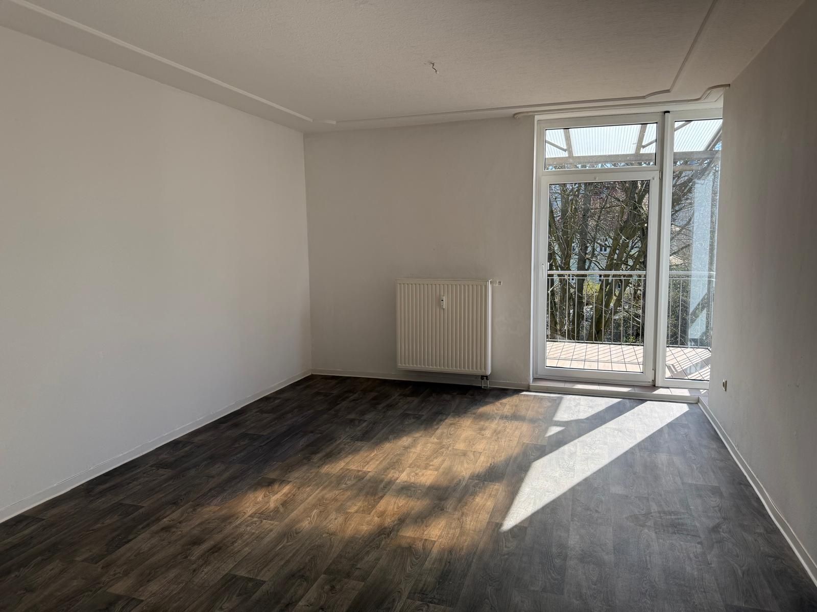 ländliche 3- RWE im 2. OG / Dachgeschoss Balkon in Reichenbach ! 02894 Reichenbach, Dachgeschosswohnung