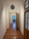 kleine, gemütliche 4- RWE mit Balkon und Einbauküche in der Görlitzer Altstadt ! - Heller Flur mit Holzboden