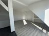 Wohnen unterm Dach – großzügige 2-Raumwohnung mit Balkon und Weitblick in der Südstadt! - IMG-20221020-WA0012 (Klein)