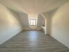 Wohnen unterm Dach – großzügige 2-Raumwohnung mit Balkon und Weitblick in der Südstadt! - IMG-20221020-WA0018 (Klein)