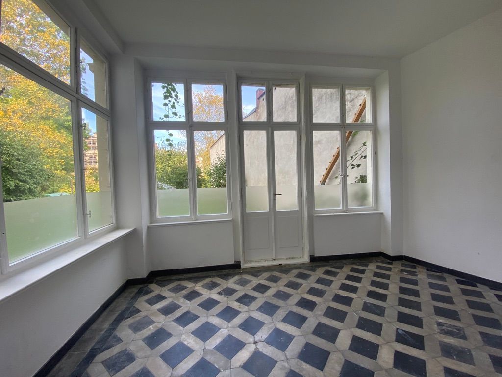 ruhige 4- Raumwohnung im Erdgeschoss mit Wintergarten und direktem Gartenzugang in Blumenstraße ! 02826 Görlitz, Erdgeschosswohnung