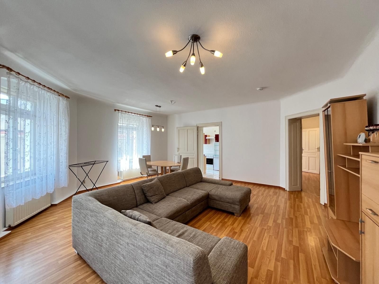 teilmöblierte, große 2- Raumwohnung mit Einbauküche in der Görlitzer Innenstadt ! 02828 Görlitz, Etagenwohnung