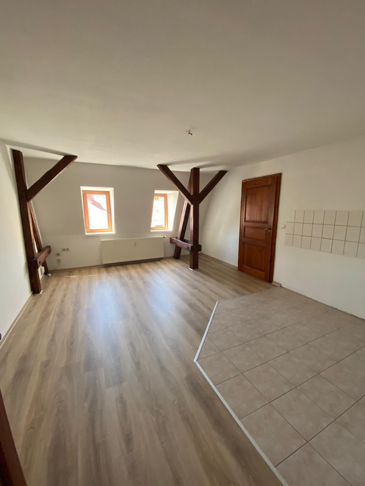 gemütliche, kleine 2- Raumwohnung im Dachgeschoss ! 02826 Görlitz, Dachgeschosswohnung