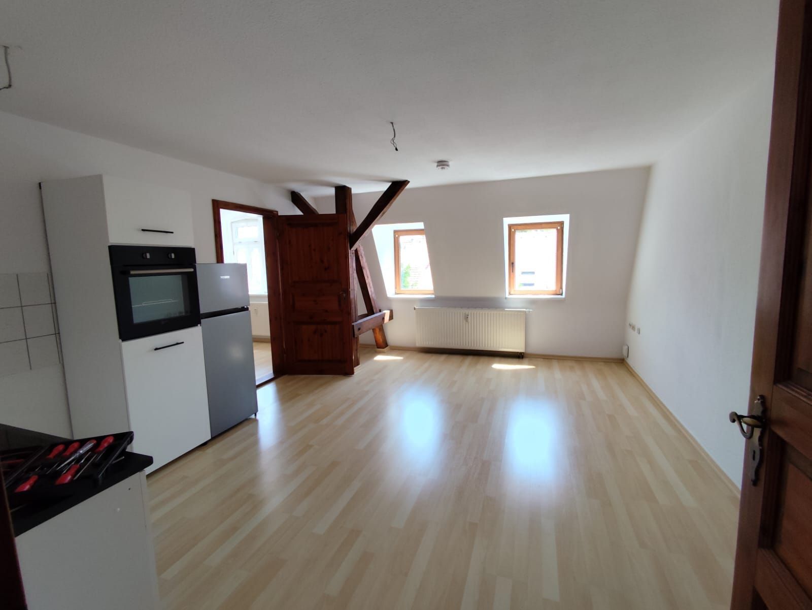 gemütliche, kleine 2- Raumwohnung mit Einbauküche im Dachgeschoss ! 02826 Görlitz, Dachgeschosswohnung