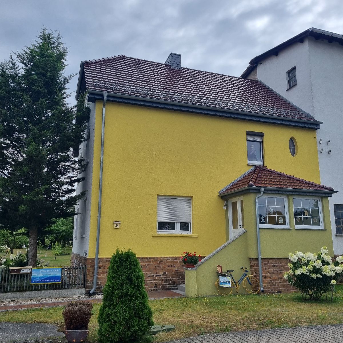 Einfamilienhaus mit Einliegerwohnung am Bärwalder See 02943 Boxberg/O.L., Einfamilienhaus