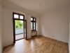 charmante 3- Raumwohnung mit Balkon und Stellplatz im Görlitzer Zentrum ! - Wohnzimmer mit Balkonzugang