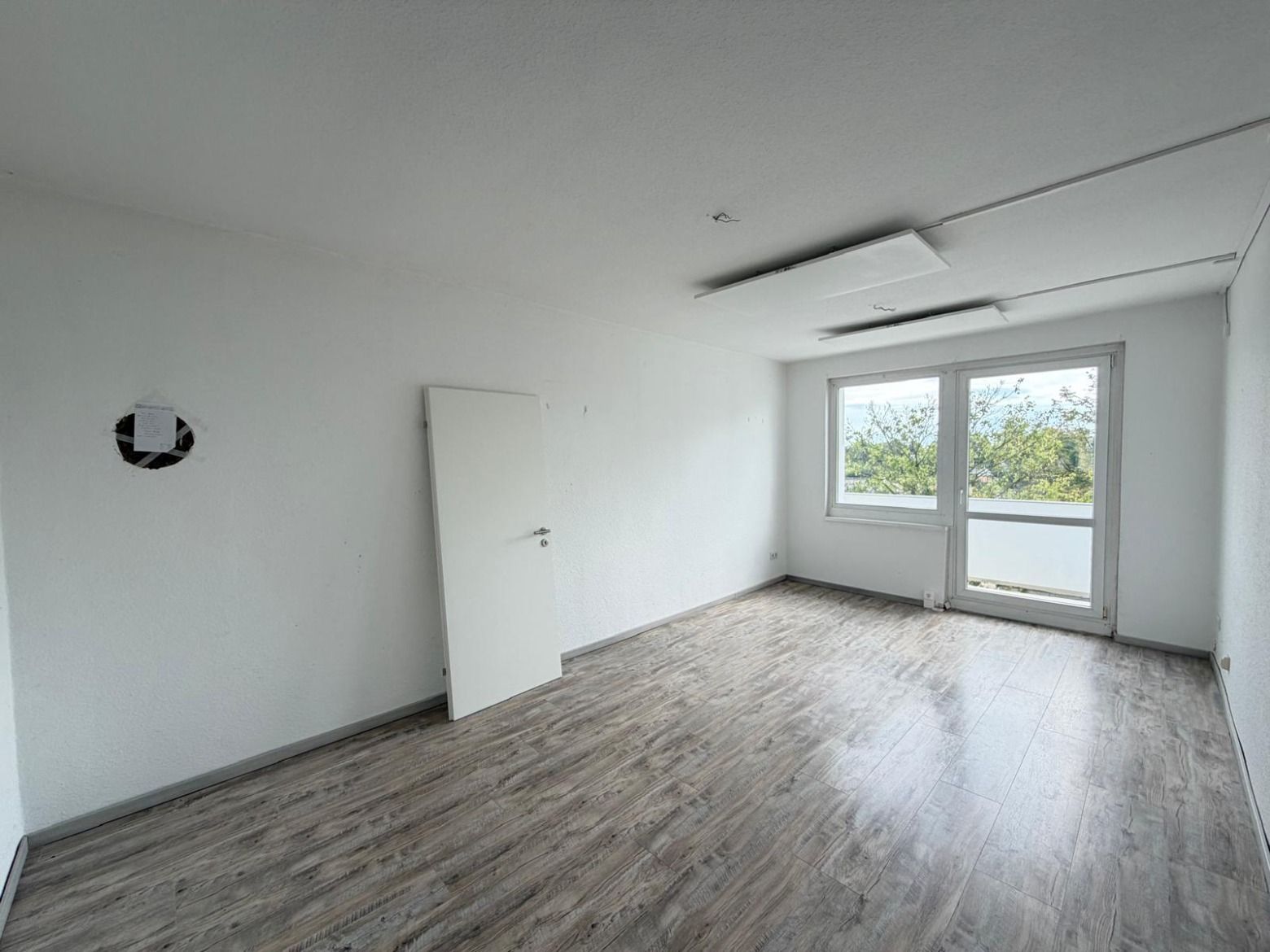 kleine 3- Raumwohnung mit Balkon auf dem Land / Zodel 02829 Zodel, Dachgeschosswohnung