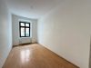 kleine 3- Raumwohnung mit Einbauküche und Balkon im Erdgeschoss ! - WhatsApp Image 2026-05-20 at 11.45.18 (2)