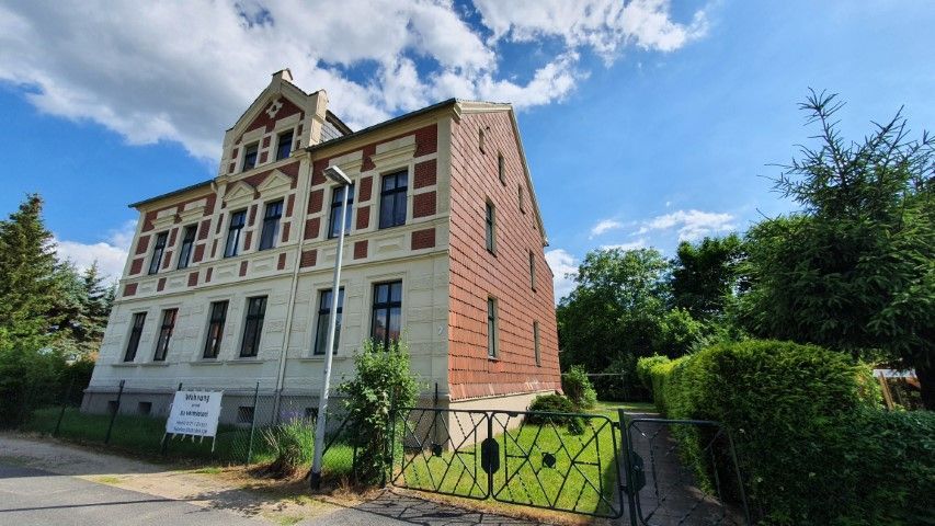 ruhige, kleine 2- RWE mit Einbauküche im Dachgeschoss (2.OG) in Weinhübel ! 02827 Görlitz, Dachgeschosswohnung