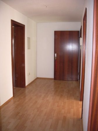 sonnige 3- Raumwohnung mit Balkon in der Südstadt ! - Photo 5