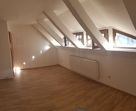kleines Apartment im Dachgeschoss / Görlitzer Zentrum ! 02826 Görlitz, Dachgeschosswohnung