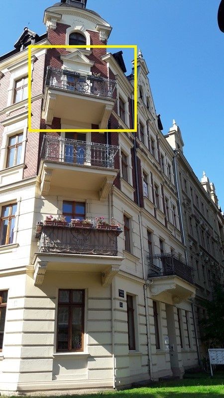 gemütliche 2- RWE mit Balkon und Einbauküche in der Südstadt ! - Foto 2