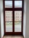 gemütliche 4- RWE mit kleinem Balkon und Fahrstuhl ! - Fensterblick auf Ziegelbau