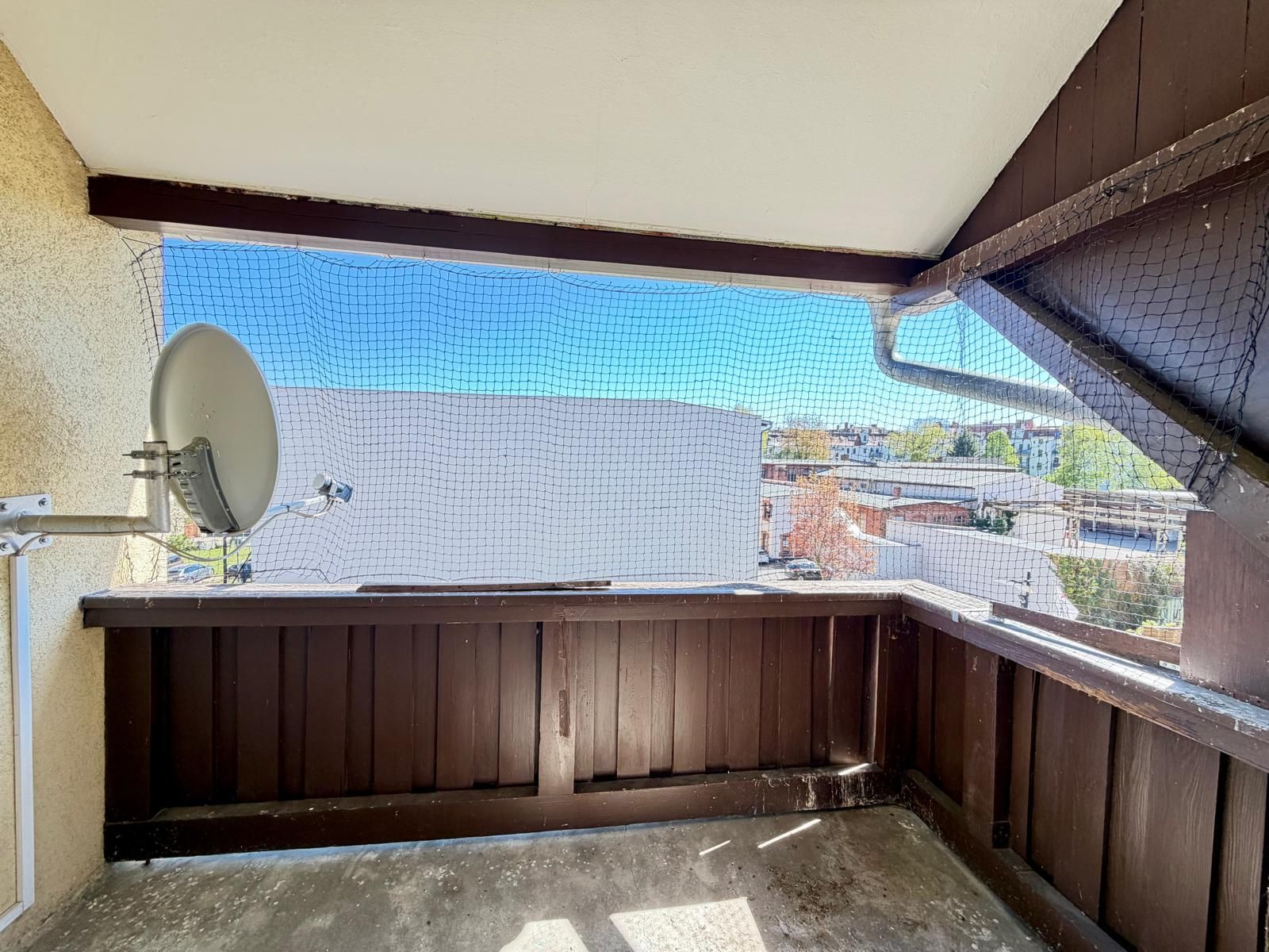 gemütliche 2- Raumwohnung mit Balkon und Einbauküche in der Südstadt ! 02826 Görlitz, Etagenwohnung