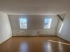 geräumige 3- Raumwohnung im Dachgeschoss in Bahnhofnähe! - WhatsApp Bild 2023-02-09 um 16.24.276.jpg