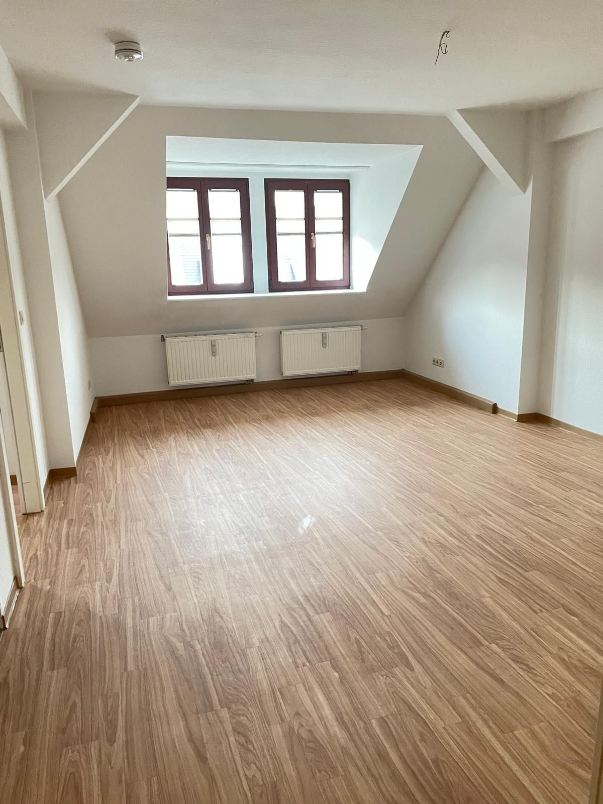 barrierefreie 2-Raumwohnung mit Fahrstuhl im Dachgeschoss / Görlitzer Südstadt ! 02826 Görlitz, Etagenwohnung