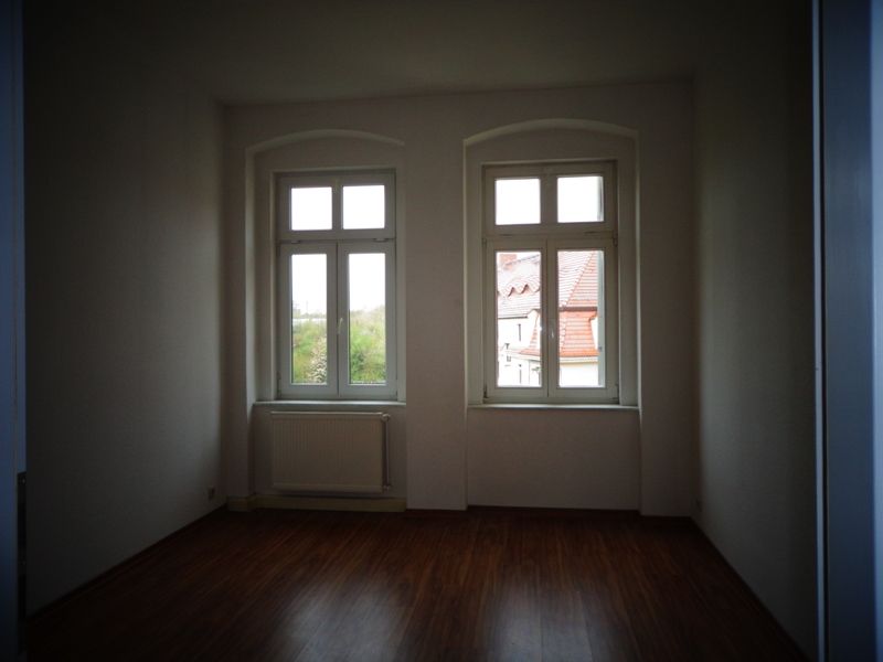 3- Raumwohnung im Erdgeschoss mit Badewanne und separater Küche ! - Foto 3