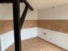 ländliche 2- Raumwohnung mit großem Dachbalkon in Reichenbach ! - Küche mit Fliesenwand