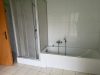 ländliche 2- Raumwohnung mit großem Dachbalkon in Reichenbach ! - Badezimmer mit Dusche