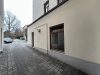 Gewerbe-/Bürofläche mit zentraler Lage in Zittau-Neustadt - Einfahrt mit Gebäudefront