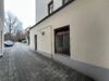 Gewerbe-/Bürofläche mit zentraler Lage in Zittau-Neustadt - Einfahrt mit Gebäudefront