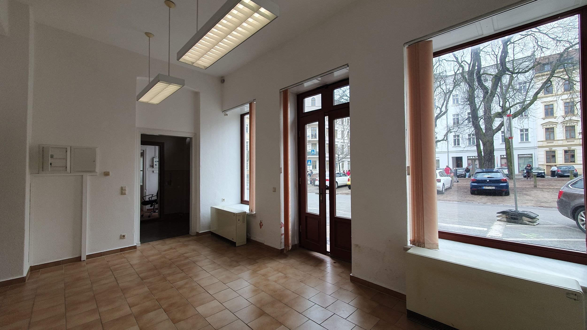 kleines Gewerbe mit großen Schaufenstern im Görlitzer Zentrum ! 02826 Görlitz, Bürohaus
