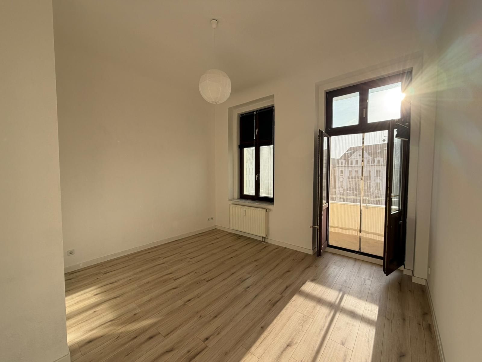 zentrumsnahe 3- Raumwohnung mit Balkon und Fahrstuhl in der Südstadt ! 02826 Görlitz, Etagenwohnung