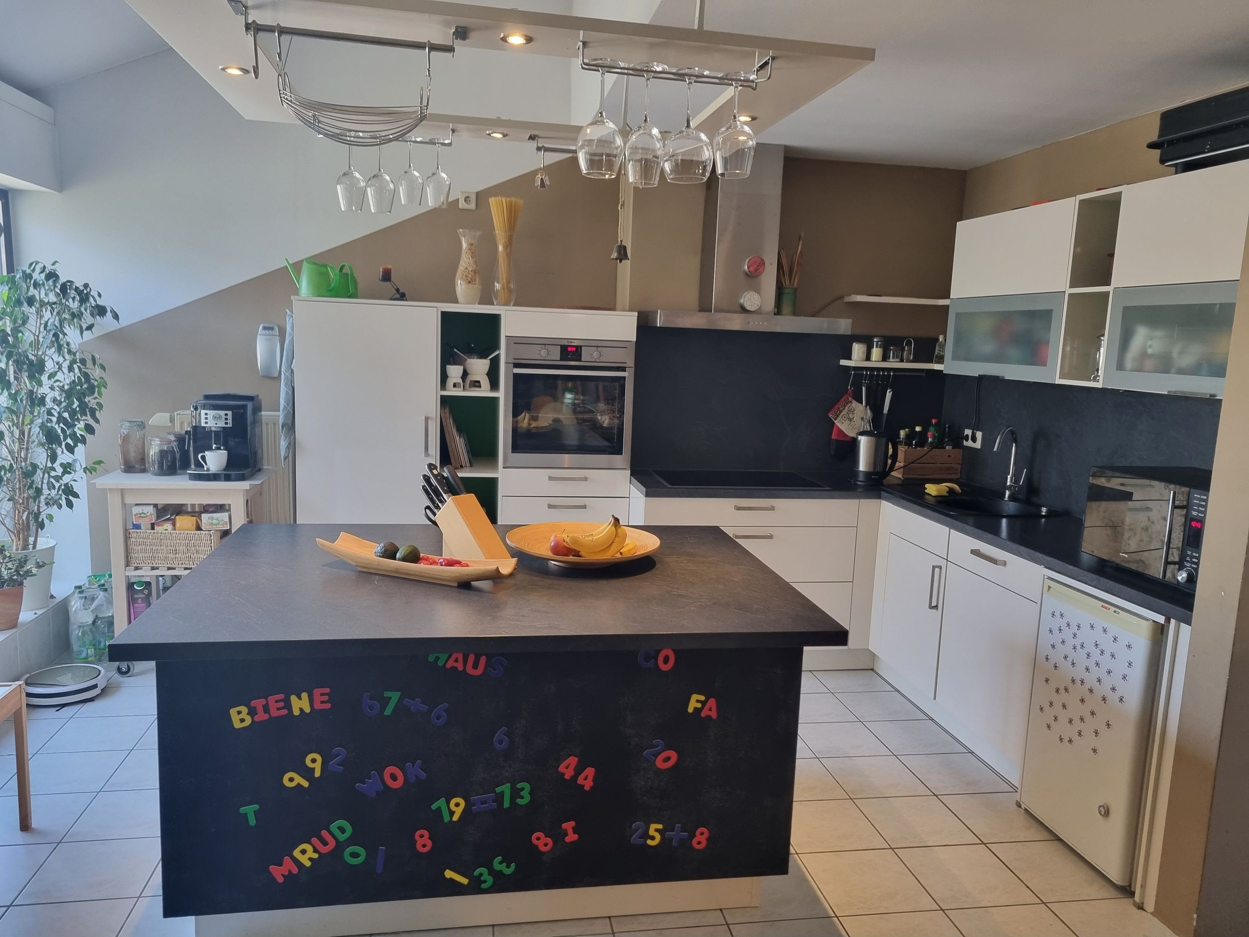 gemütliche 3- Raumwohnung – Maisonette – mit Terrasse und Fahrstuhl ! Einbauküche möglich ! 02826 Görlitz, Dachgeschosswohnung