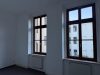 geräumige 3- Raum-Maisonettewohnung mit separatem Eingang in ruhiger Hinterhauslage der Augustastraße ! - Helle Fenster im Wohnzimmer