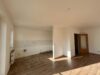 Helle 2-Zimmer-Wohnung mit franz. Balkon und zentraler Lage in Seifhennersdorf - WhatsApp Image 2026-10-22 at 09.20.42 (1).jpeg