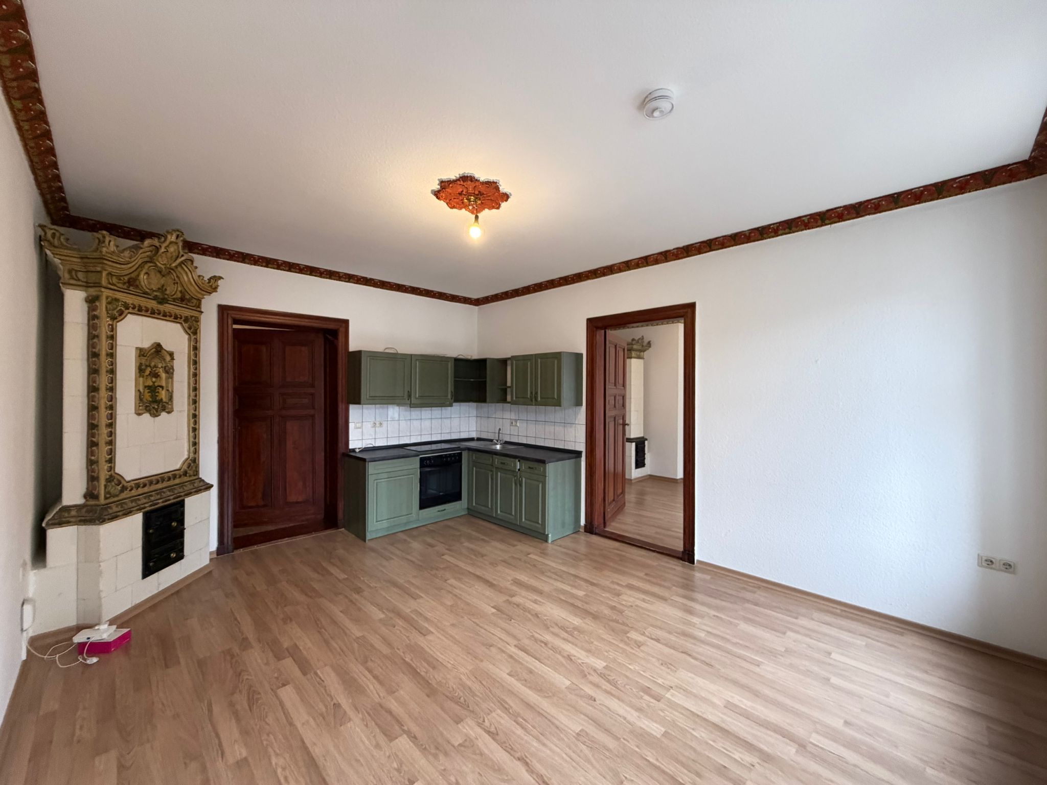 gemütliche, kleine 2- Raumwohnung mit Einbauküche in Stadtparknähe ! 02826 Görlitz, Etagenwohnung